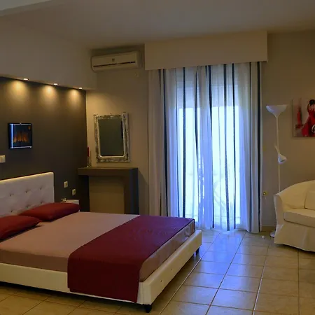 Ionian Balcony Apartment *